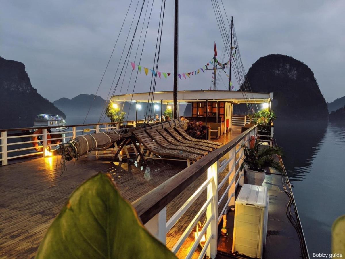 Hotel Le Journey Halong Bay Cruises Ha Long Exteriér fotografie
